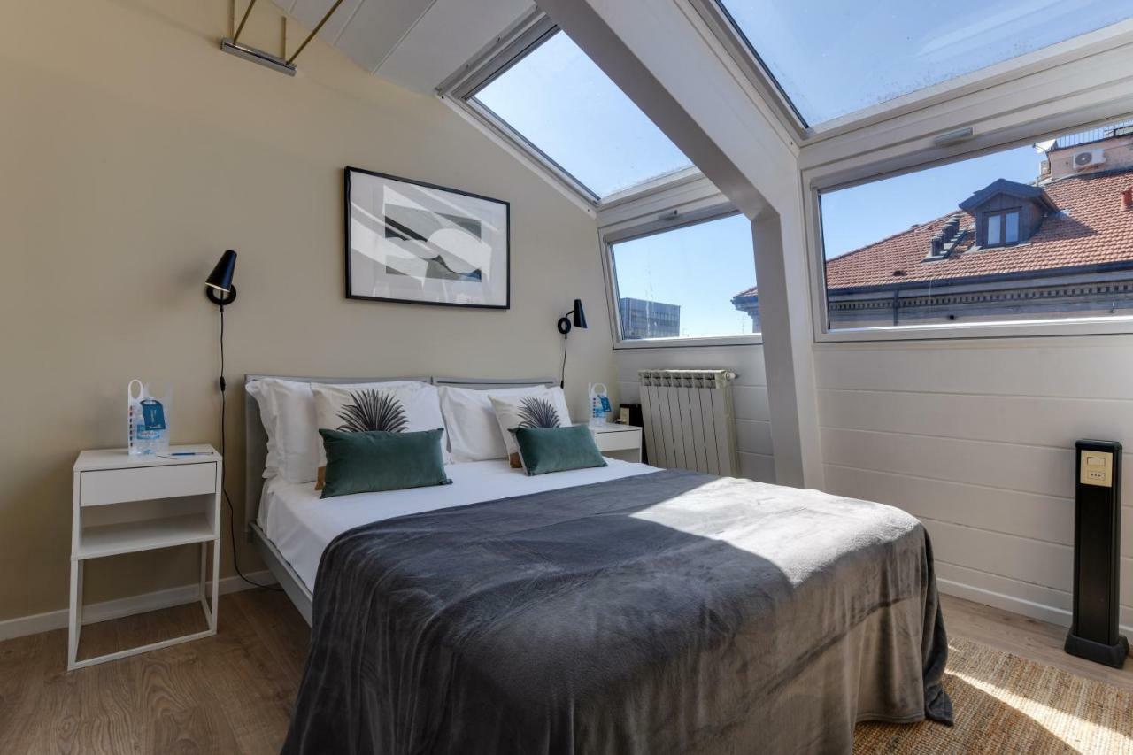 Sweett - Sempione Apartment Milan Bagian luar foto